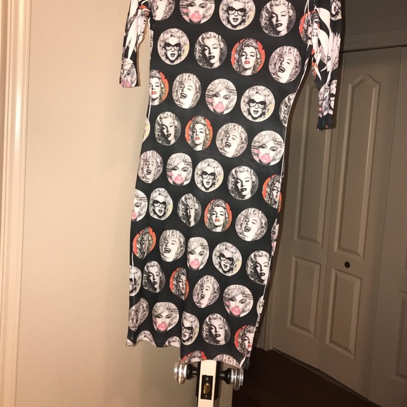 Cleo Dress With Marilyn Monroe Print - Picture 7 of 8